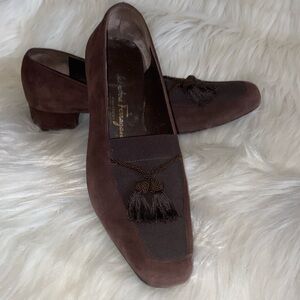 Salvatore Ferragamo Shoes Women’s Size 8.5 B Suede Tassel Loafer Heels Pumps